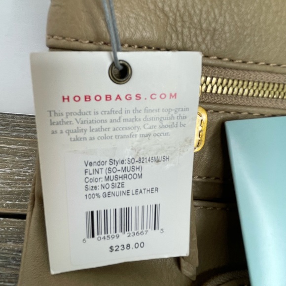HOBO The Original Pebbled Leather Shoulder Bag Mushroom/Tan NWT - Picture 7 of 11
